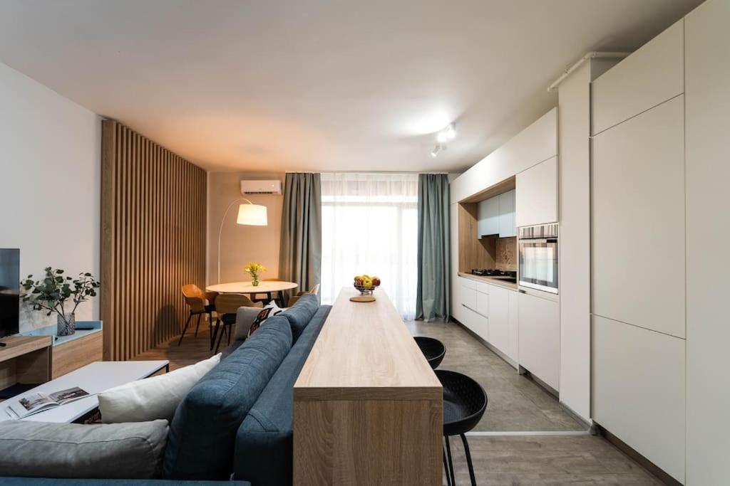 Apartment Vivalia V6, Free Private Parking Timisoara Luaran gambar